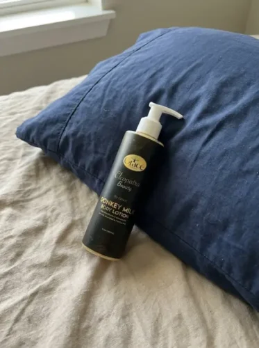 Donkey Milk Lotion - Cleopatra Beauty photo review